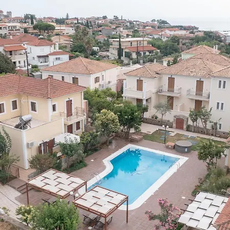 Erietta & By Kika Residences Stoupa